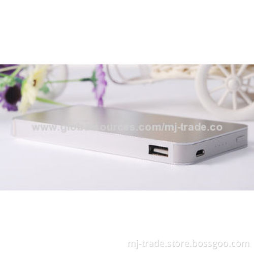 2014 Hot selling Power Bank & Ultra-large Capacity Power Bank for iPhone